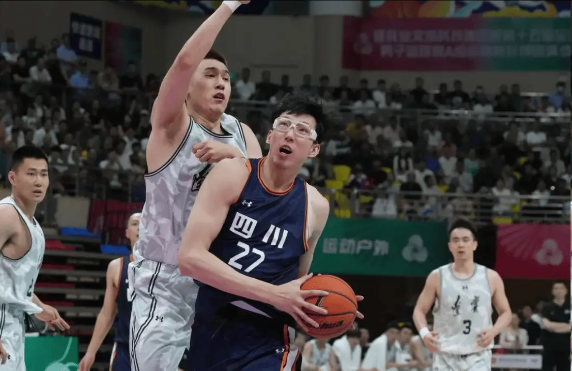 其实都对周, 周琦代表四