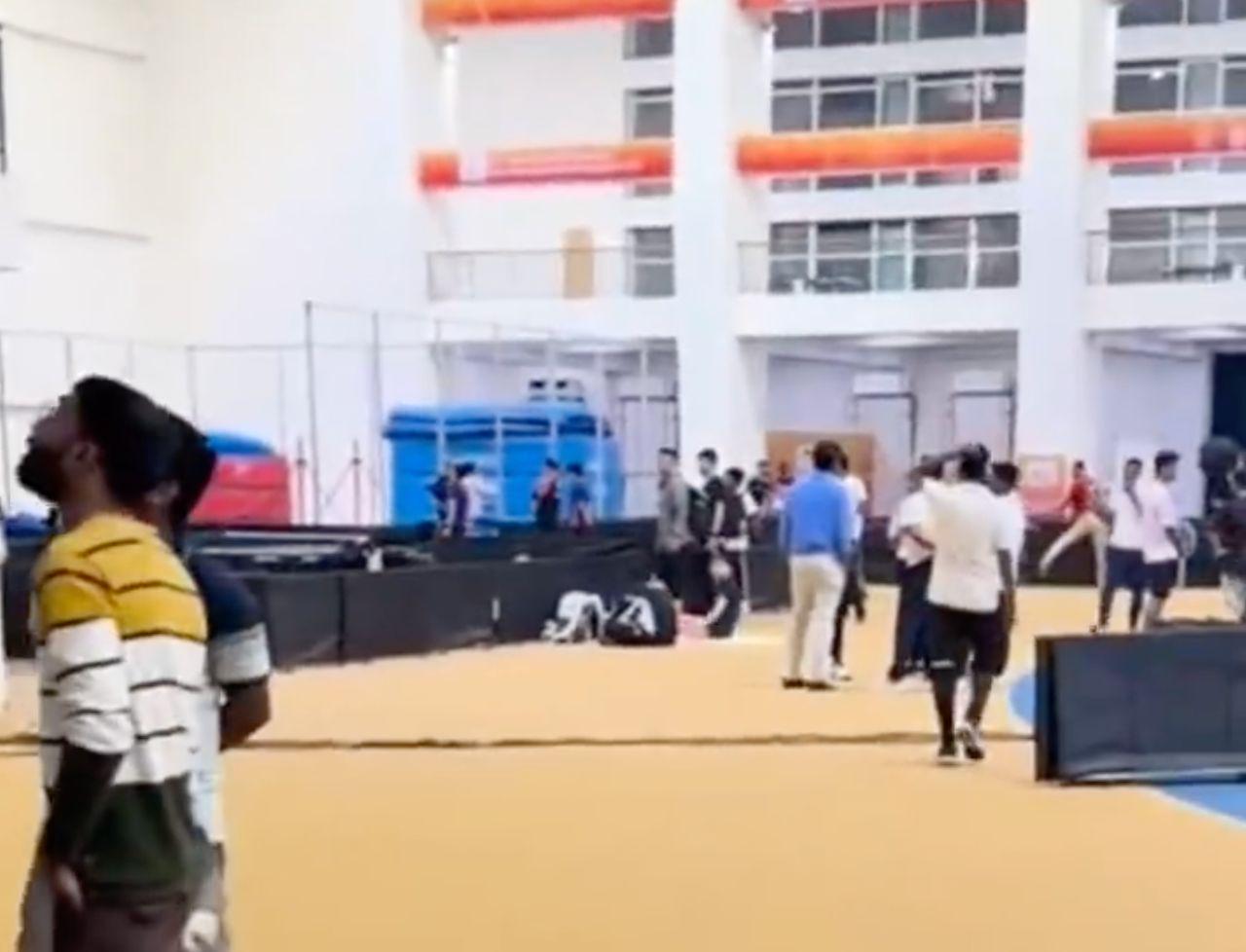 合会和亚洲, 等待比赛开